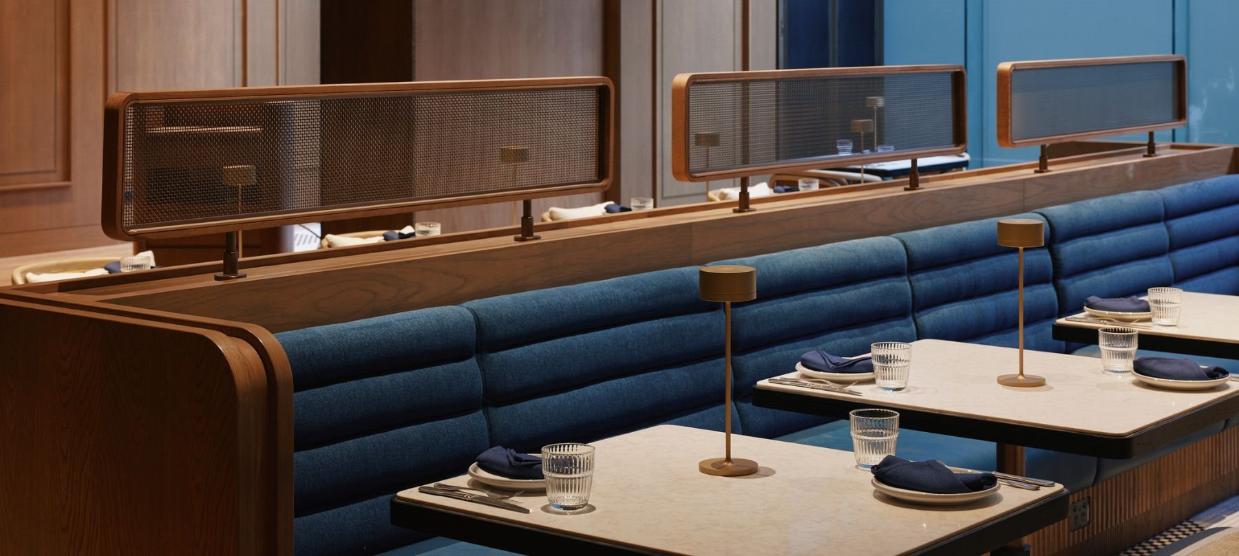 Trivet interior seating